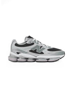 SNEAKERS 2000